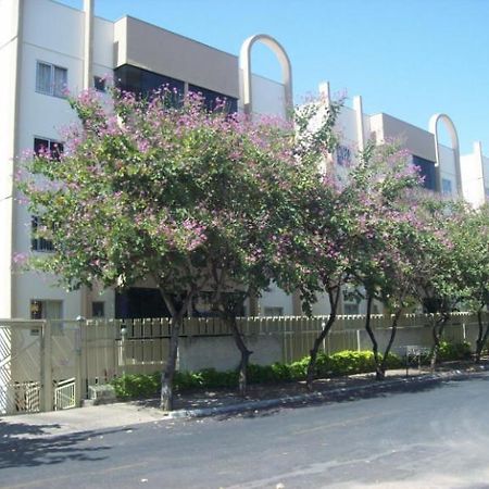 カルダス・ノバス Residencial Varanda Dos Buritisアパートホテル エクステリア 写真
